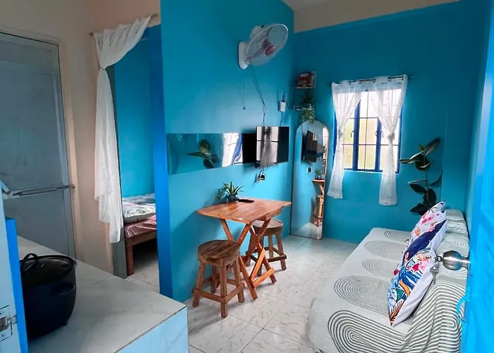 아파트 Cloud Homestay Near Bgc Sm Aura Market Market Garden View Former Makati 마닐라