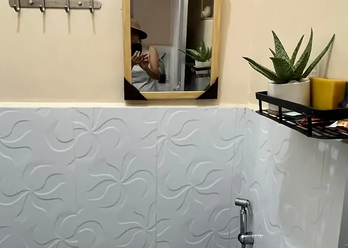 Cloud Homestay Near Bgc Sm Aura Market Market Garden View Former Makati 마닐라